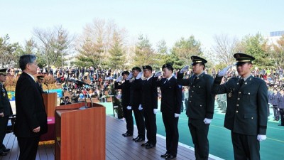 조선대학교 2011년도 ROTC 임관 및 승급·입단식 거행