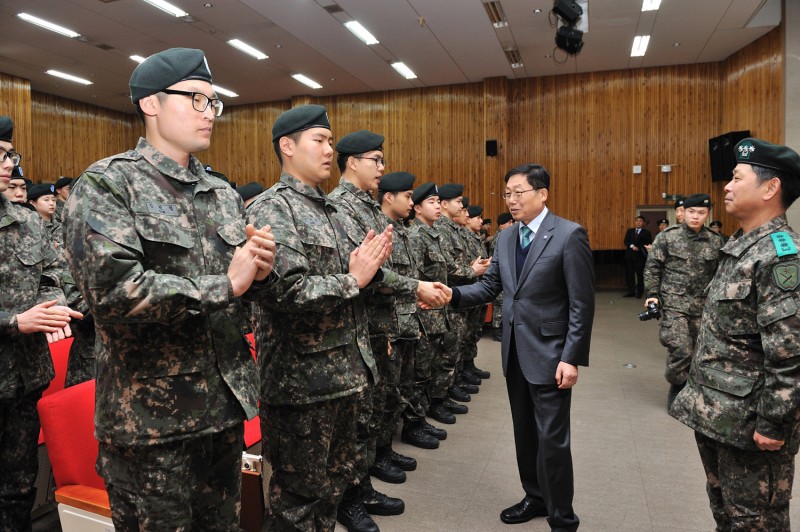 조선대학교 학군단 2014년도 기초및 동계입영훈련 출정식6